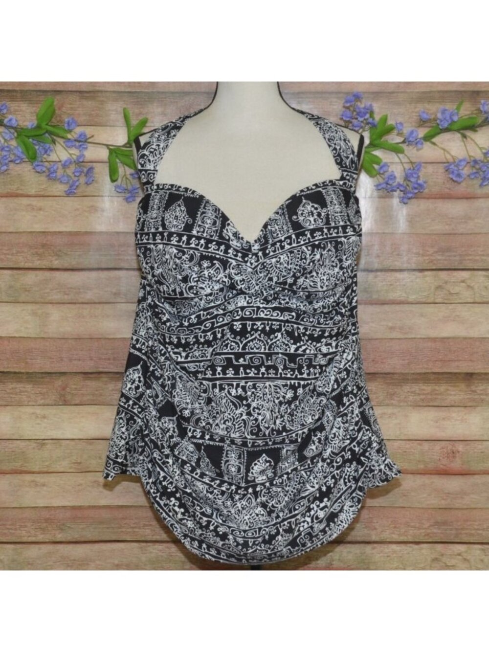 Avenue Swim Black White Halter Swimsuit Tankini Top Rouching Slimming Size 26W